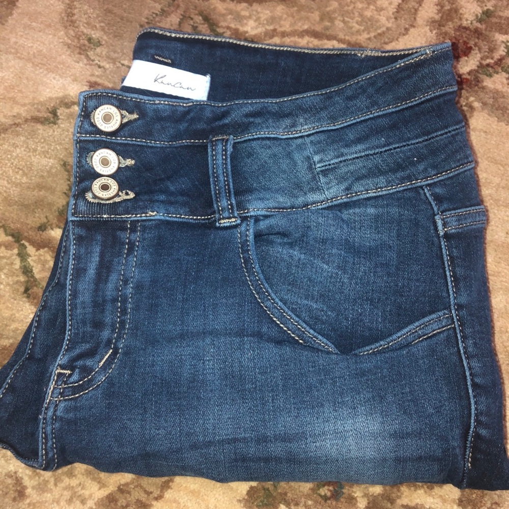 Kancan size 14w jeans.